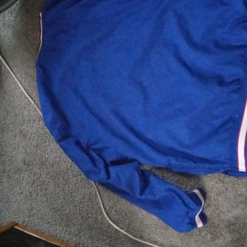 Pistons pullover - Picture 2 of 4